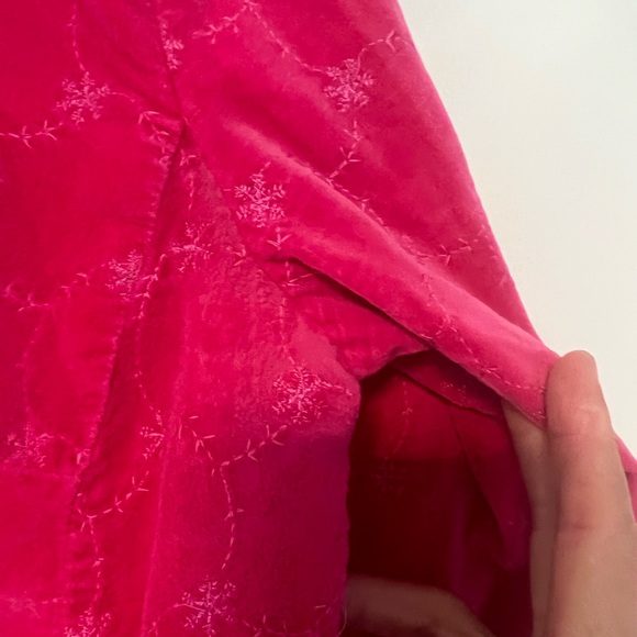 Northern Isles Women’s Hot Pink Button Down Embroidered Shacket SzL BarbieCore - Picture 8 of 14